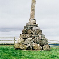 Buy canvas prints of Maggie Wall's Cross, Dunning, Perthshire by Lee Osborne
