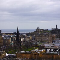 Buy canvas prints of Edinburgh Skyline by Lee Osborne