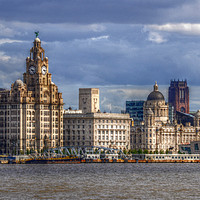 Buy canvas prints of liverpool city by sue davies