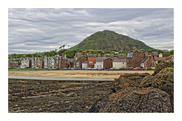 North Berwick Picture Board by jane dickie