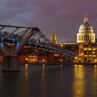 Buy canvas prints of  St Paul's London by Clive Eariss