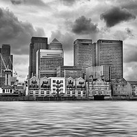 Buy canvas prints of Canary Wharf London by Clive Eariss