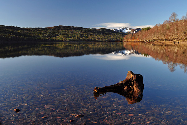   Loch Beinn a' Mheadhoin Picture Board by Macrae Images