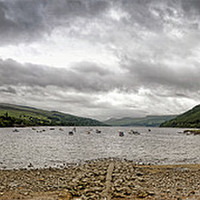 Buy canvas prints of Kenmore Panorama by Fraser Hetherington