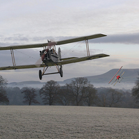 Buy canvas prints of  WW1 SE5a - 'Catch me if you can' by Pat Speirs