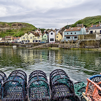 Buy canvas prints of  Staithes Harbour by Rick Lindley