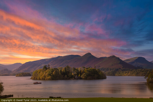 Derwent Water at sunset Picture Board by David Tyrer