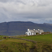 Buy canvas prints of Cottage on the Cliff, Mullachmore, ireland by Pauline Tims