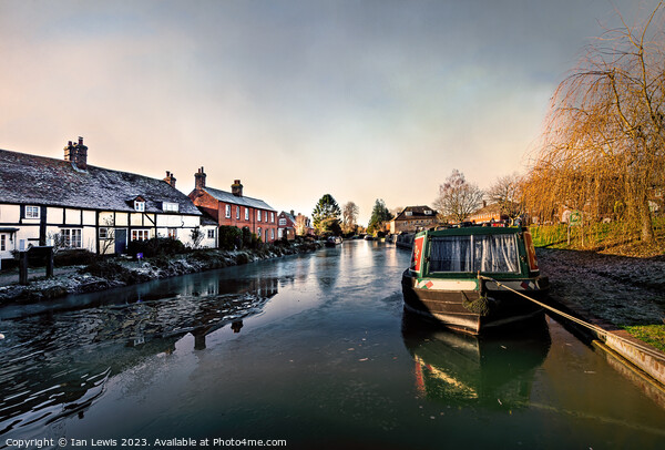 Winter at Hungerford Wharf Picture Board by Ian Lewis