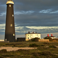 Buy canvas prints of The Old Lighthouse at Dungeness by Ian Lewis