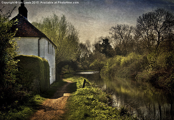  Cottage By The Kennet  Picture Board by Ian Lewis