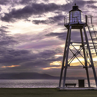 Buy canvas prints of  Silloth Lighthouse by Ian Lewis