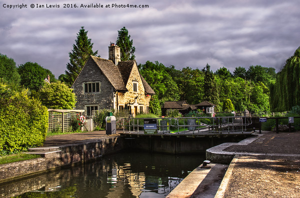 The Lock At Iffley Picture Board by Ian Lewis