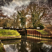 Buy canvas prints of Sulhamstead Lock on the Kennet and Avon by Ian Lewis