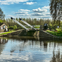 Buy canvas prints of Bridge 221 On The Oxford Canal by Ian Lewis