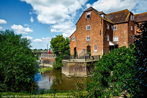The Abbey Mill At Tewkebury Picture Board by Ian Lewis
