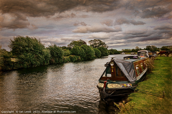 Narrowboat Moored At Lechlade Picture Board by Ian Lewis