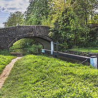 Buy canvas prints of Shipton on Cherwell Canal Bridge by Ian Lewis