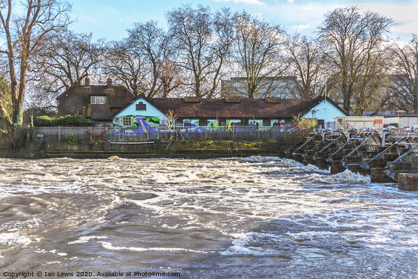 The Weir At Reading Picture Board by Ian Lewis