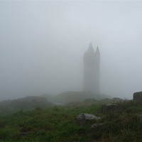 Buy canvas prints of Scrabo Tower In The Mist by Noreen Linale