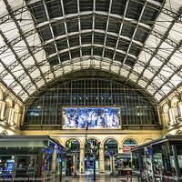 Buy canvas prints of Gare du lEst by Ray Shiu