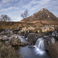 Buy canvas prints of Buachaille Etive Mor by Dave Wragg