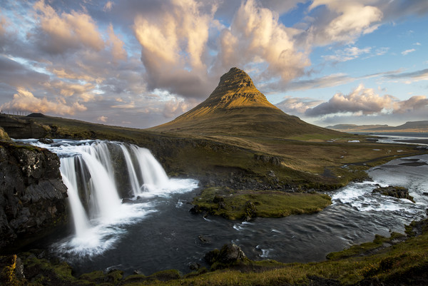 Kirkjufell Sunrise Picture Board by Dave Wragg