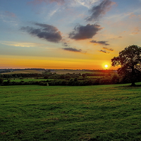 Buy canvas prints of  Setting sun by Ian Purdy