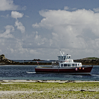Buy canvas prints of Island ferry by Rod Ohlsson