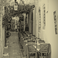 Buy canvas prints of Old town Rethymno by Rod Ohlsson
