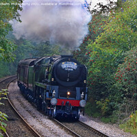 Buy canvas prints of The Scarborough Spa Express Leaving York 2 by Colin Williams Photography