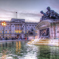 Buy canvas prints of  Buckingham Palace at Sunset 2 by Colin Williams Photography