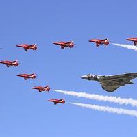 Buy canvas prints of  Final Vulcan flight with the red arrows 7 by Colin Williams Photography