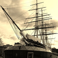 Buy canvas prints of The Cutty Sark and Museum at Greenwich, London  by Aidan Moran