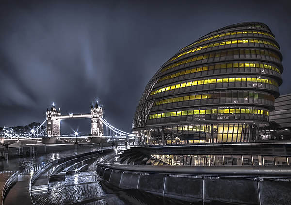 Tower Bridge and the City Hall Picture Board by Ian Hufton