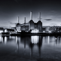 Buy canvas prints of Battersea Power Station -Toned. by Ian Hufton