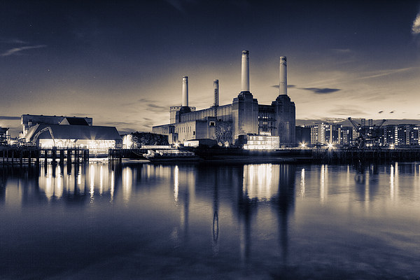 Battersea Power Station London Picture Board by Ian Hufton