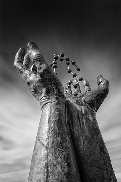  Ramsgate - Hands and Molecule Picture Board by Ian Hufton