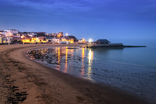   Broadstairs - Viking Bay Picture Board by Ian Hufton