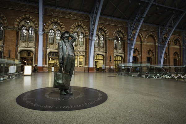 London St Pancras Picture Board by Ian Hufton