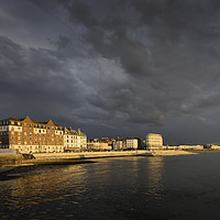 Buy canvas prints of Margate Seafront by Ian Hufton
