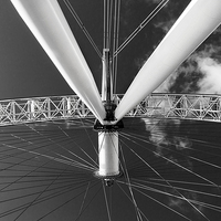 Buy canvas prints of EDF Energy London Eye by Adam Payne