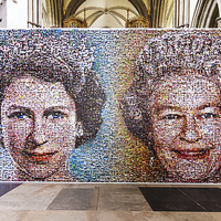 Buy canvas prints of Queen Elizabeth at Rochester Cathedral by Paul Parkinson