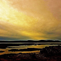 Buy canvas prints of Sunset over Tectonic Plates in Iceland  by Sue Bottomley