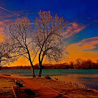 Buy canvas prints of   Stunning Beautiful sunset over the lake          by Sue Bottomley