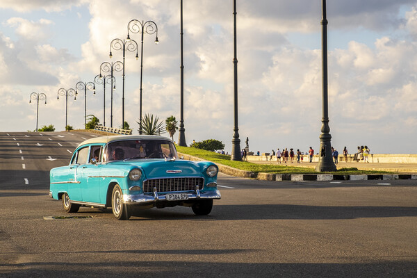 American 1950s car, Cuba Picture Board by Phil Crean