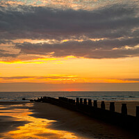 Buy canvas prints of Sunrise over the North Sea by Jim Jones