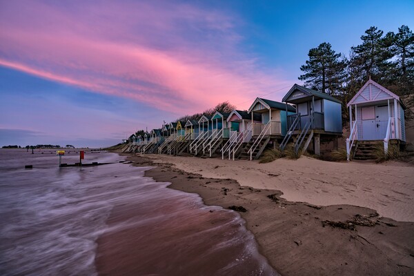 Lingering colours of sunset -Wells-next-the-Sea Framed Mounted Print by Gary Pearson