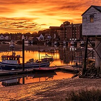Buy canvas prints of Sunrise at Wells-Next-The-Sea  by Gary Pearson