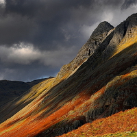 Buy canvas prints of Pike O stickle by Robert Fielding